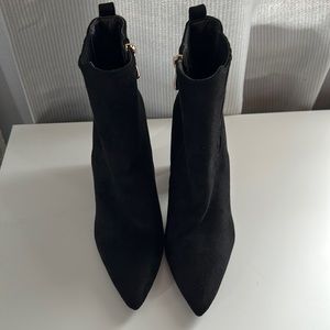 Lola Shoetique Black Bootie